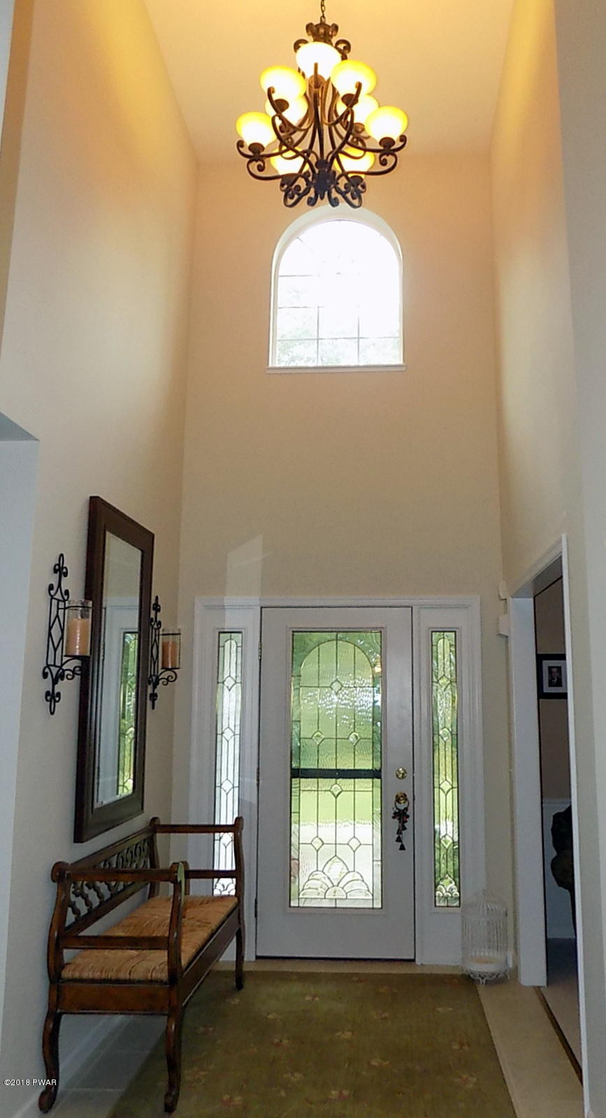 293 Mozzette Road Canadensis, PA 18325 - Photo 14 of 92 Come on in.....