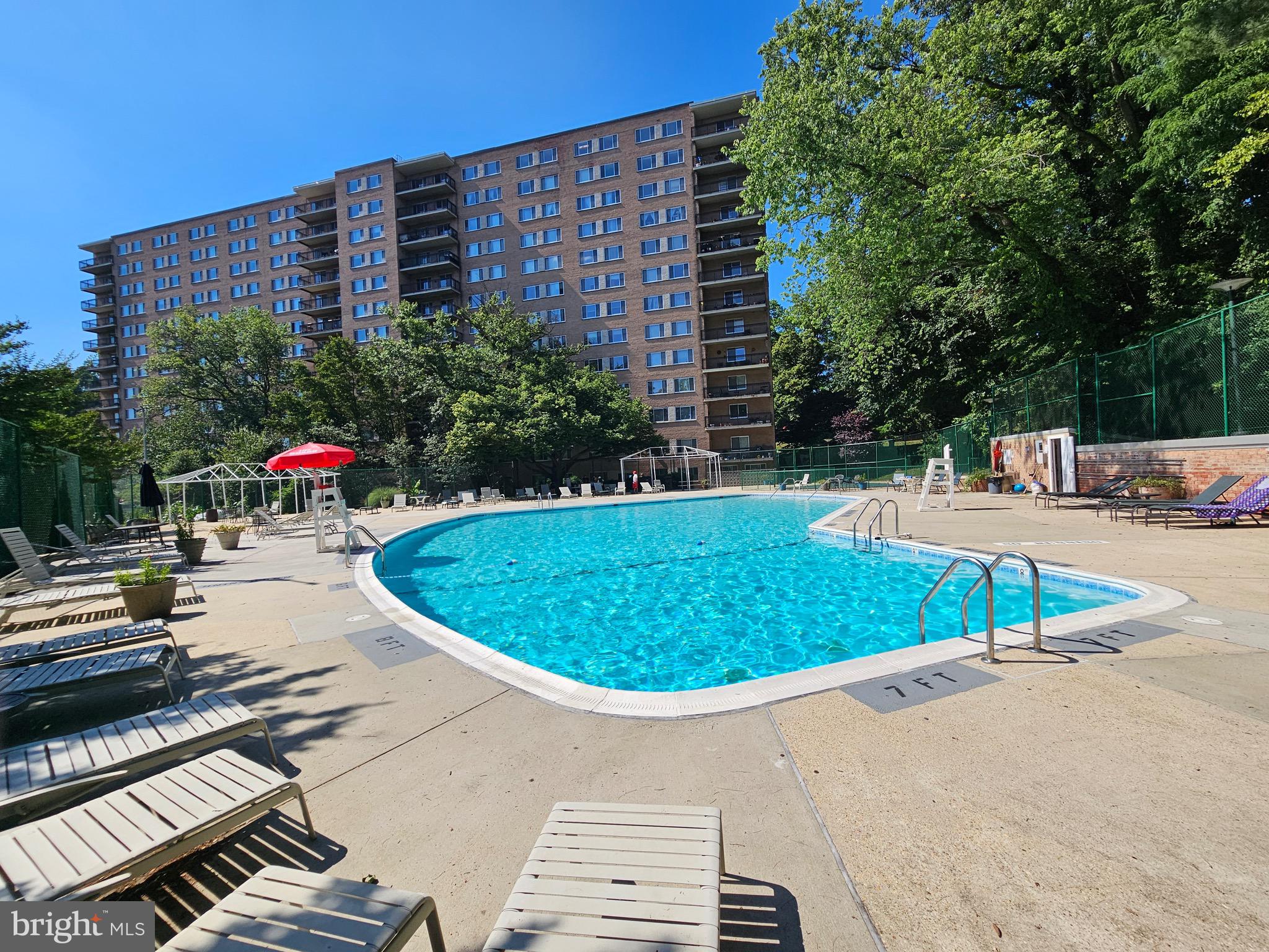 1900 Lyttonsville Road, Unit 903 Silver Spring, MD 20910 - Photo 31 of 34 Gallery Image 31