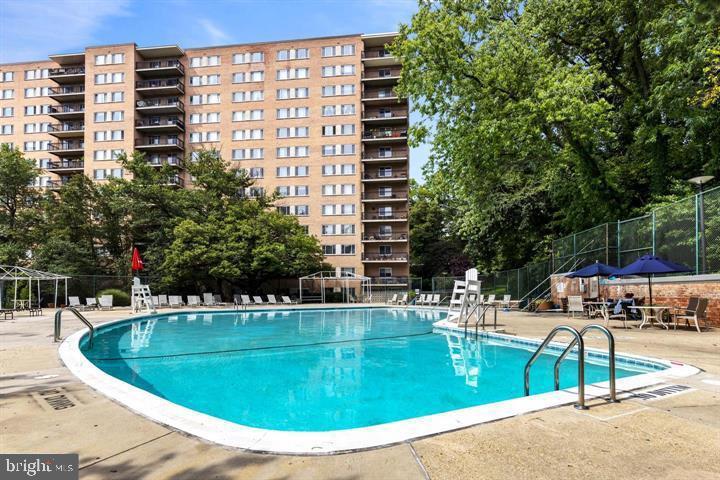 1900 Lyttonsville Road, Unit 903 Silver Spring, MD 20910 - Photo 32 of 34 Gallery Image 32
