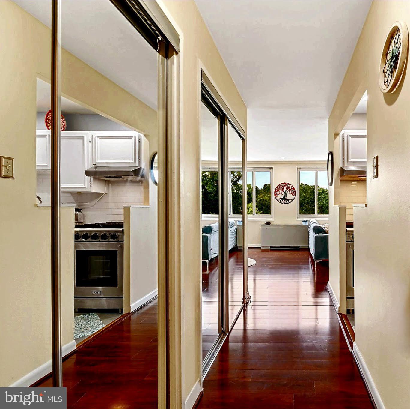1900 Lyttonsville Road, Unit 903 Silver Spring, MD 20910 - Photo 7 of 34 Gallery Image 7