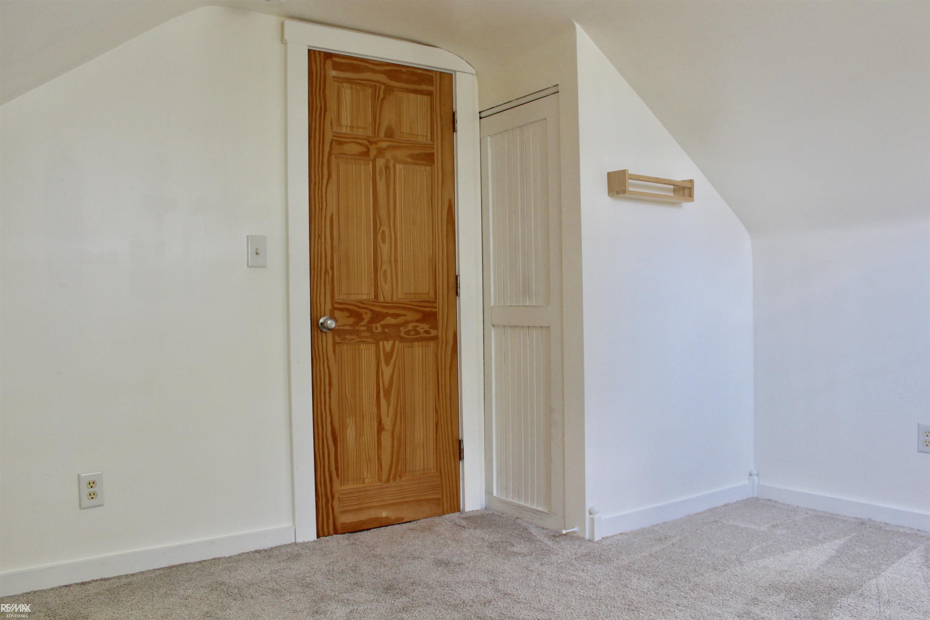 303 Cox Road St. Clair, MI 48079 - Photo 21 of 22 50185379-e117a438-9231-437e-800c-f63acc7b9f46.JPG