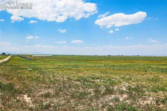 $61,900 | 3 Bush Road, Avondale, CO 81022