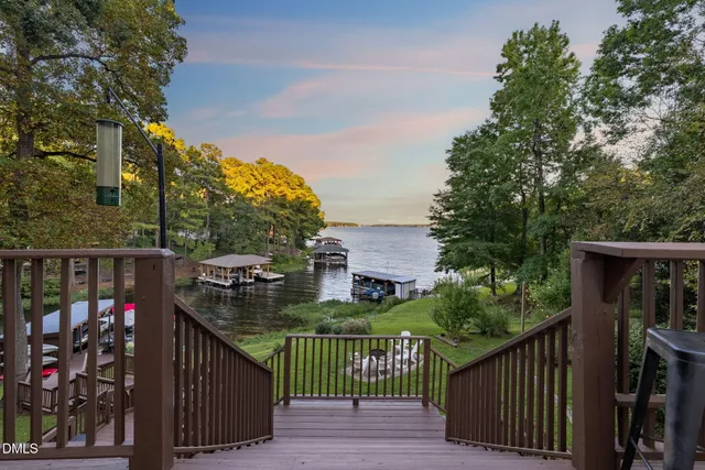 $1,050,000 | 501 Richmond Road, Henrico, NC 27842