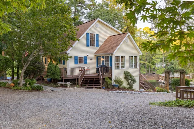 $1,050,000 | 501 Richmond Road, Henrico, NC 27842