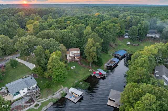 $1,050,000 | 501 Richmond Road, Henrico, NC 27842