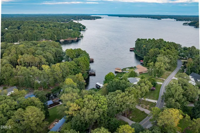 $1,050,000 | 501 Richmond Road, Henrico, NC 27842