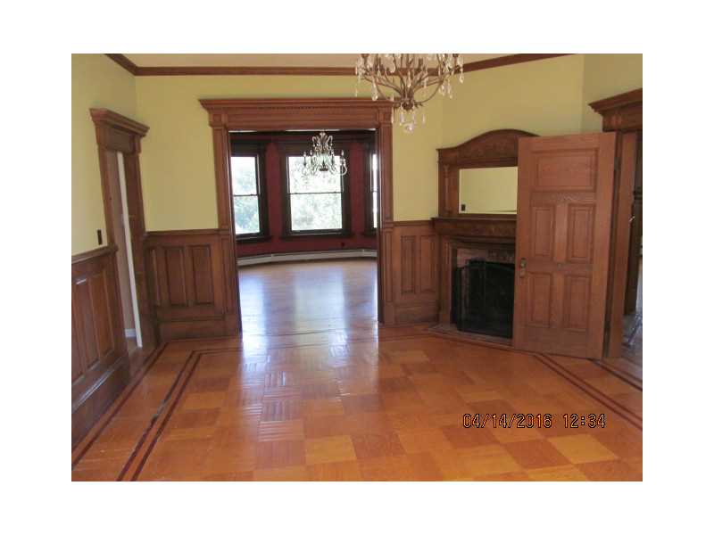 521 South Main Street Woonsocket, RI 02895 - Photo 5 of 21 Dining Room.