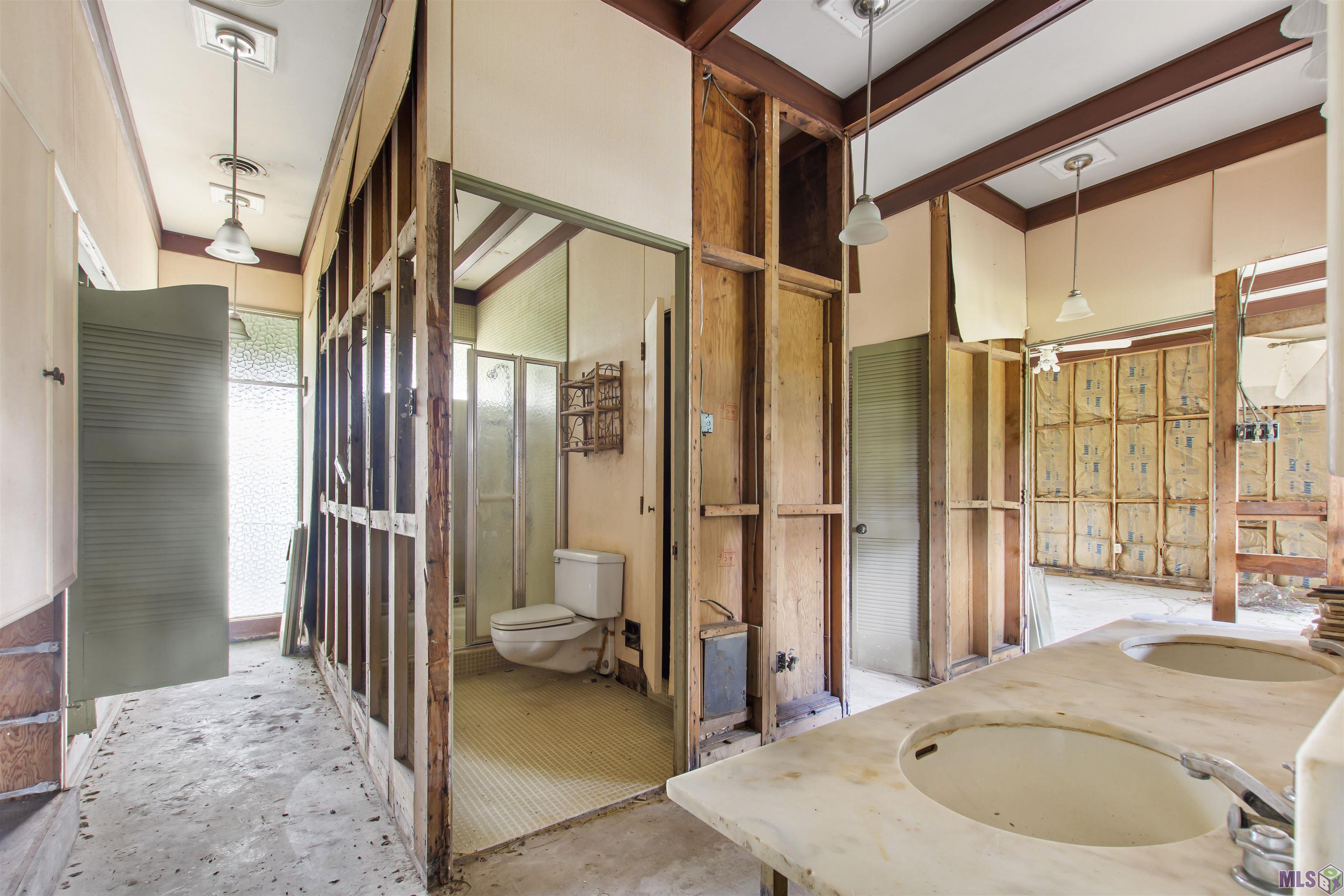 1088 South River Road Denham Springs, LA 70726 - Photo 15 of 31 Gallery Image 15