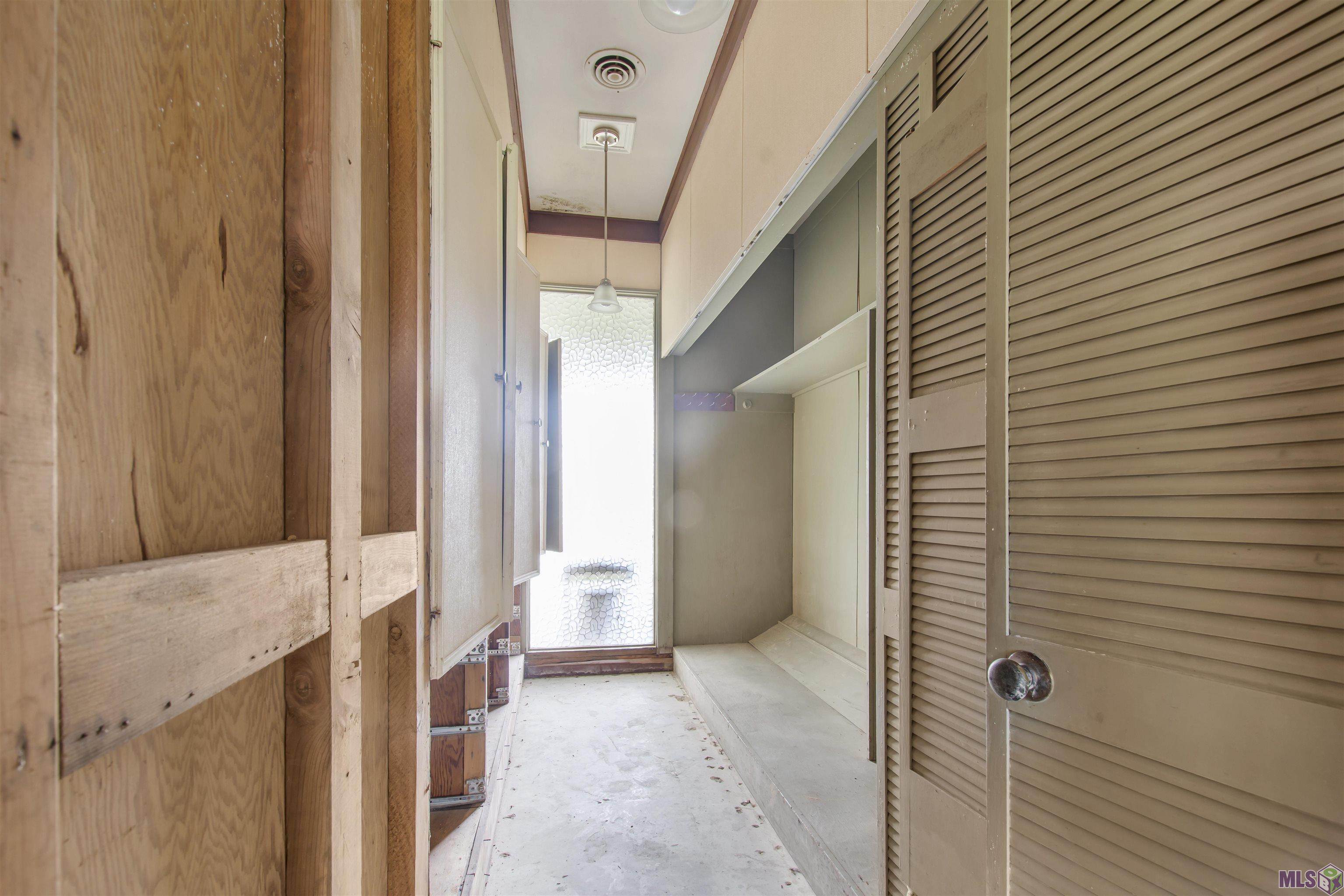 1088 South River Road Denham Springs, LA 70726 - Photo 16 of 31 Gallery Image 16