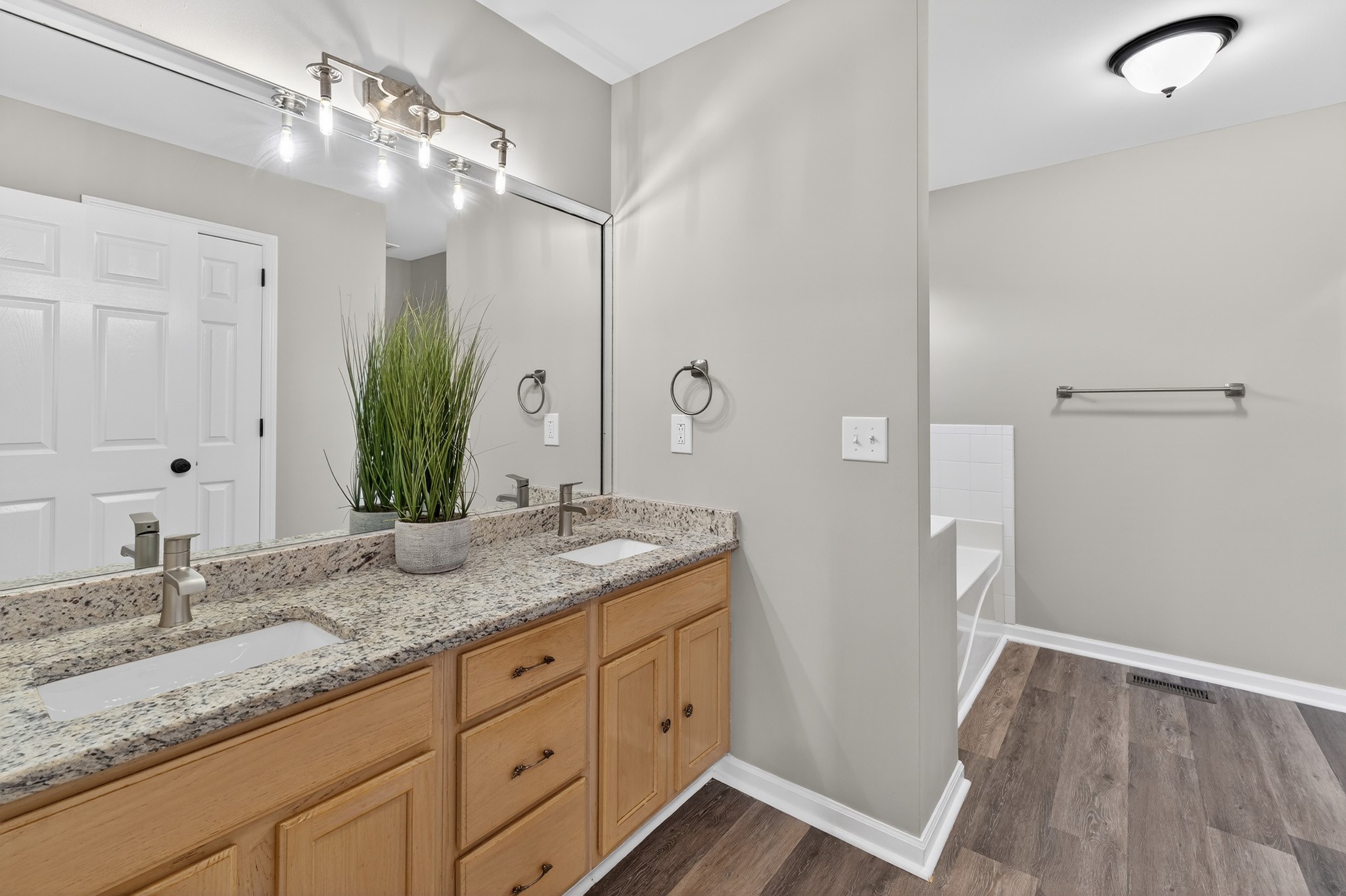 6356 Paddington Way Antioch, TN 37013 - Photo 12 of 24