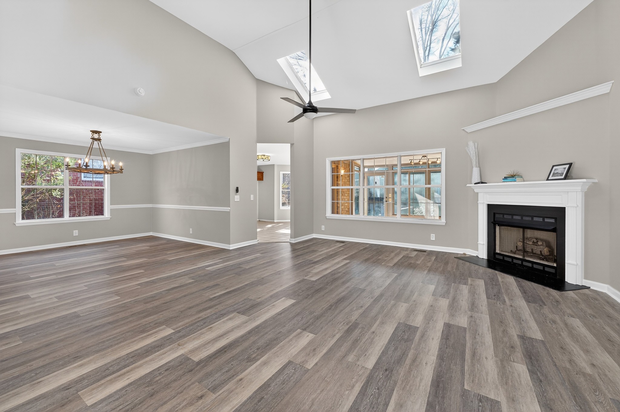 6356 Paddington Way Antioch, TN 37013 - Photo 3 of 24