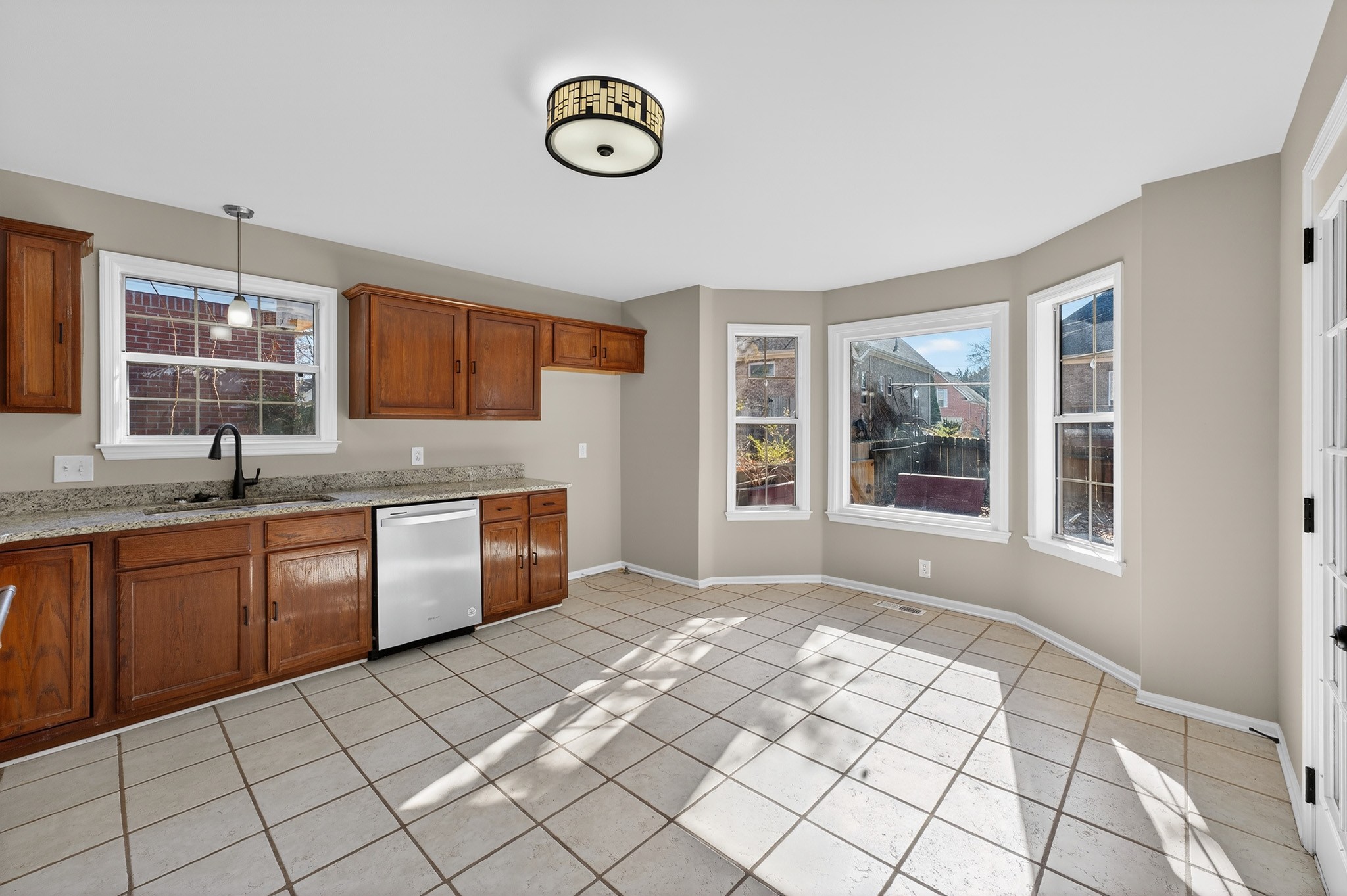 6356 Paddington Way Antioch, TN 37013 - Photo 9 of 24