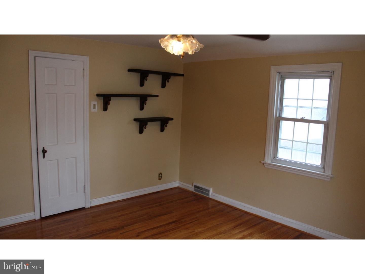 214 Parham Road Springfield, PA 19064 - Photo 15 of 19