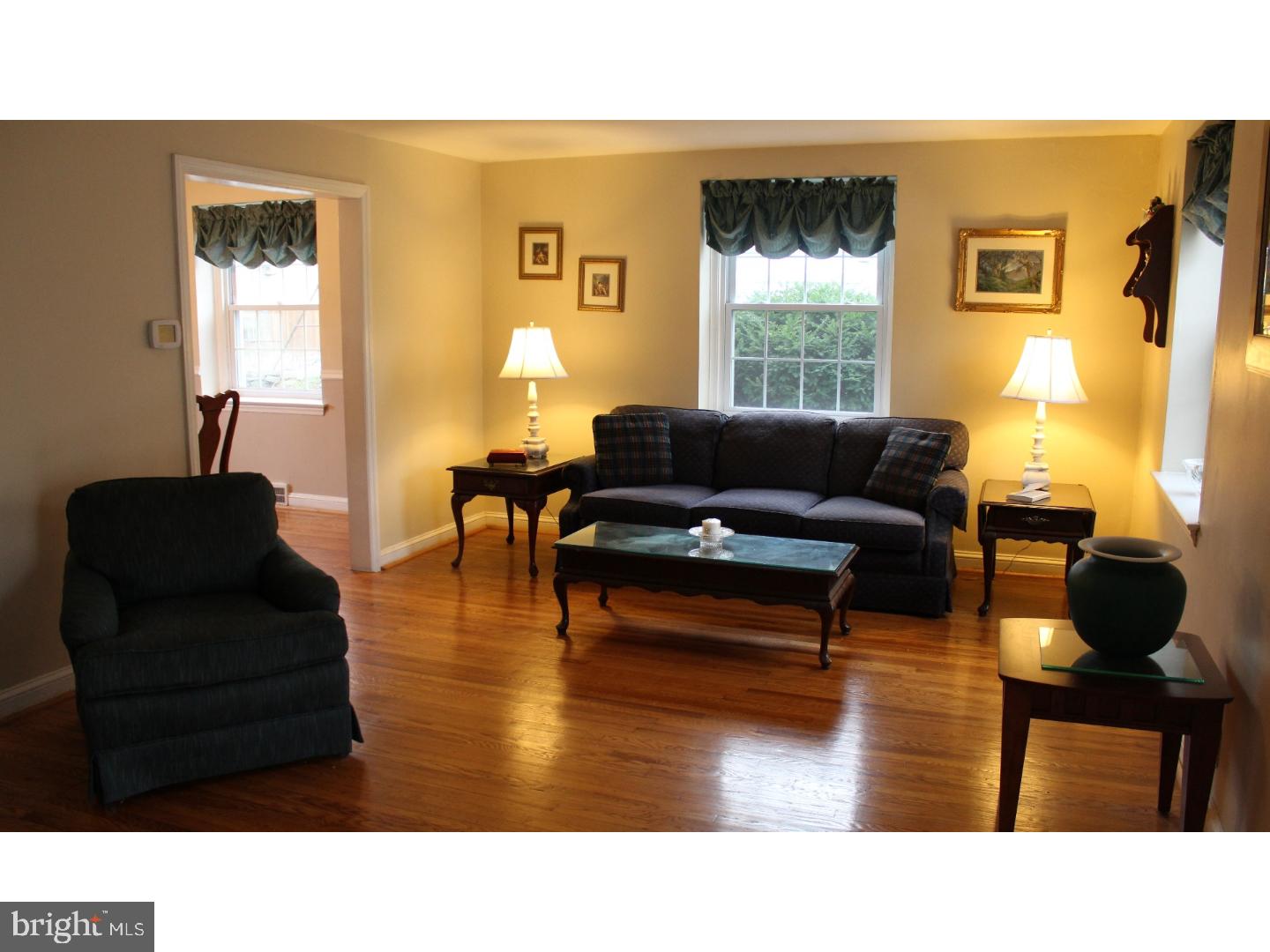 214 Parham Road Springfield, PA 19064 - Photo 2 of 19