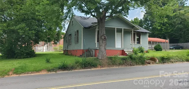 $229,900 | 309 Monroe Street, Statesville, NC 28677