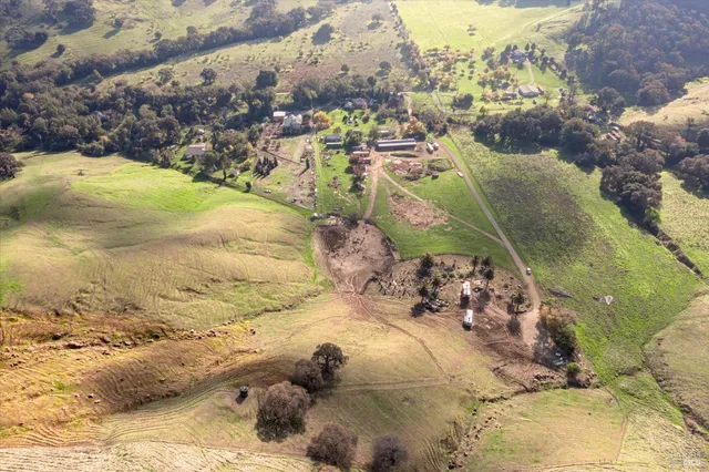 $999,000 | 3455 Laguna Creek Trail, Vacaville, CA 95688