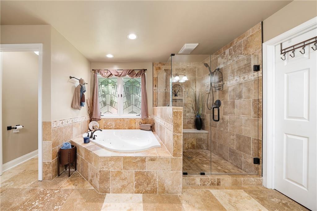 55 Meridian Point Dallas, GA 30132 - Photo 17 of 45 a spacious bathroom with a tub shower and sink