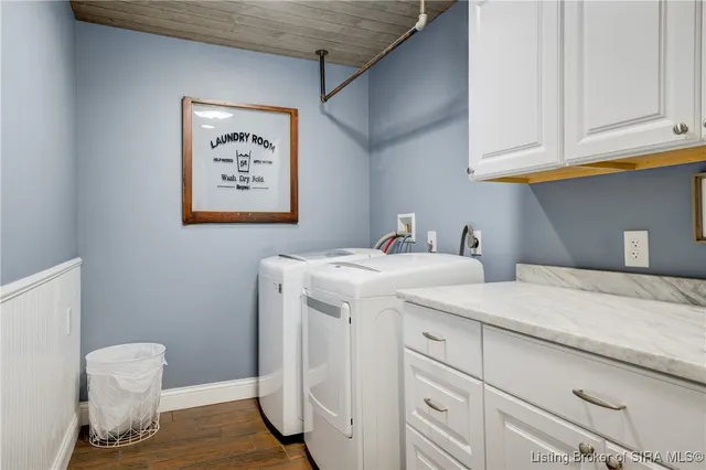 $549,900 | 8641 South 850 West, Nabb, IN 47147