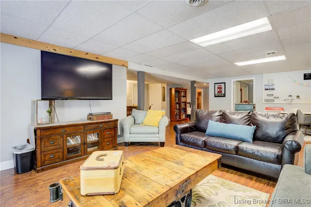 $549,900 | 8641 South 850 West, Nabb, IN 47147