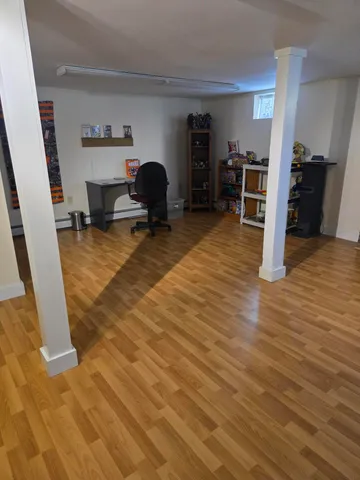 $275,000 | 8 Roberta Street, Farmingdale, ME 04344