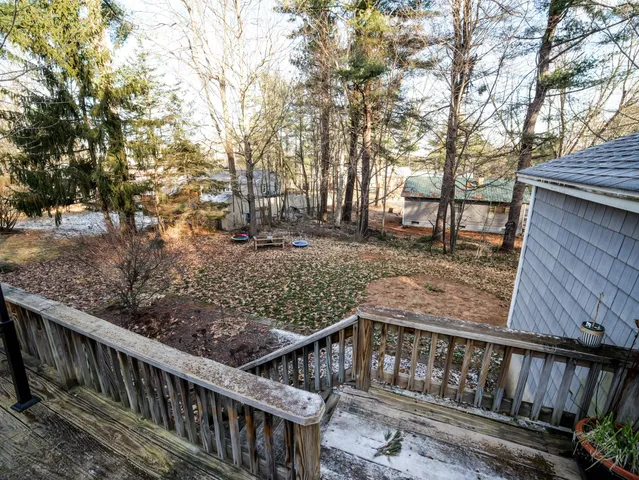 $275,000 | 8 Roberta Street, Farmingdale, ME 04344