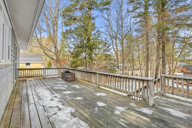 $275,000 | 8 Roberta Street, Farmingdale, ME 04344