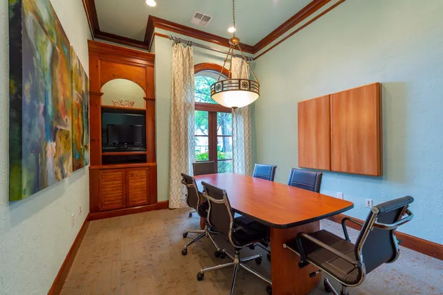 $1,875 | 19200 Space Center Boulevard, Unit 315, Houston, TX 77058