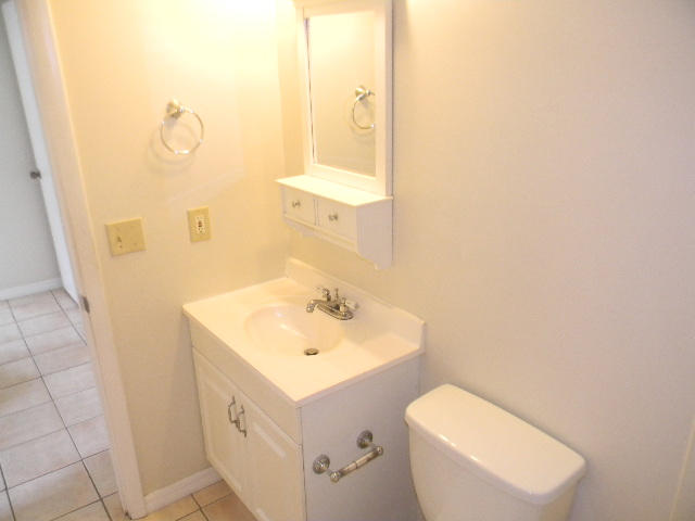 4548 Southeast Salvatori Road, Unit 1 Stuart, FL 34997 - Photo 9 of 11 DSCN9428