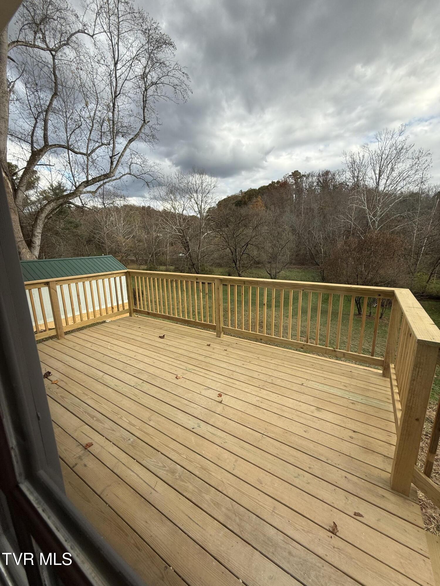 533 Cedar Valley Road Bristol, TN 37620 - Photo 13 of 14 IMG_1014