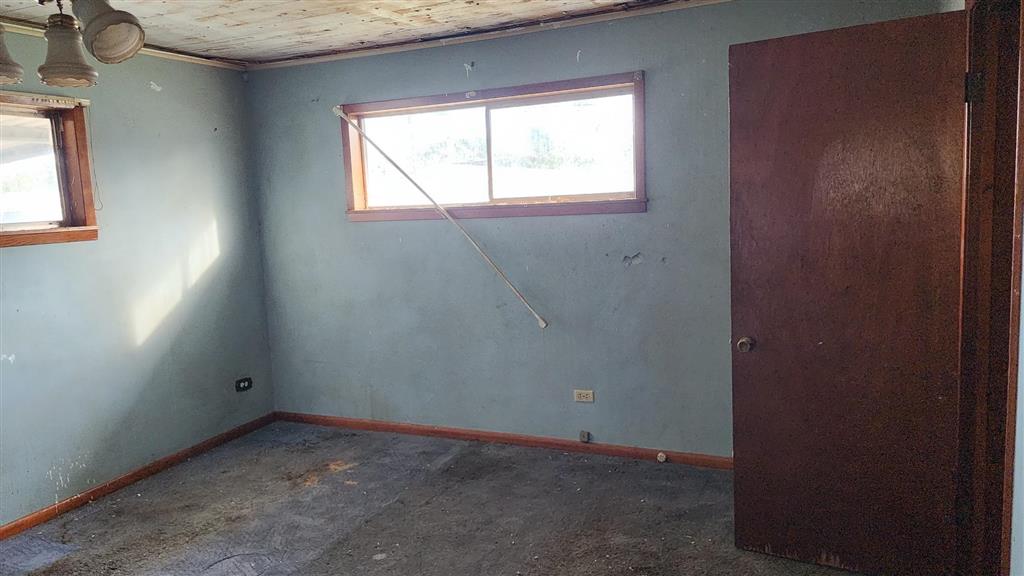 914 Howard Street Jennings, LA 70546 - Photo 3 of 13