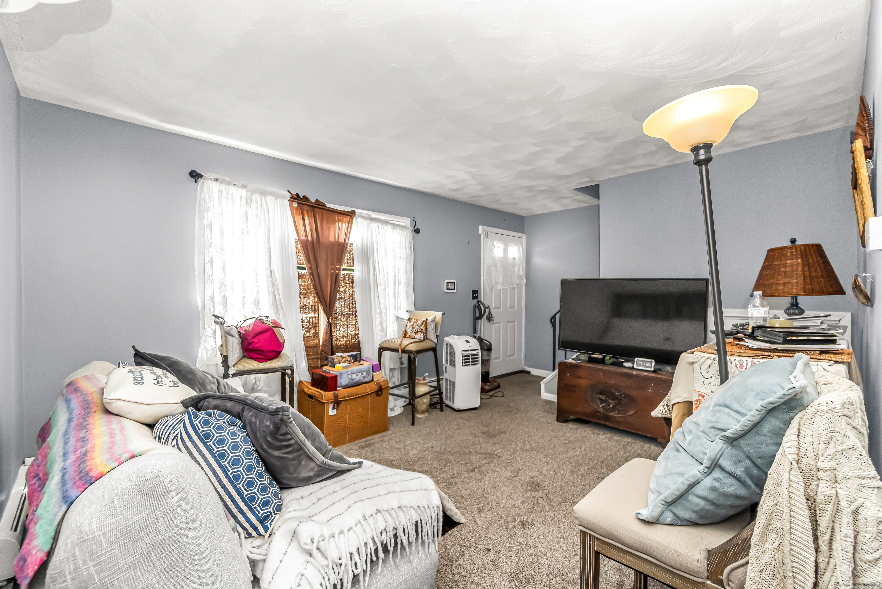 26 Karen Court, Unit A Bridgeport, CT 06606 - Photo 5 of 24