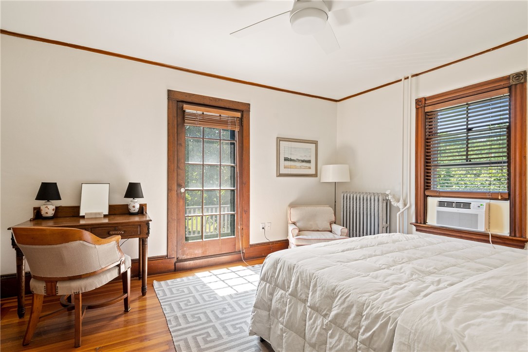 14 Greenough Place, Unit A Newport, RI 02840 - Photo 18 of 24 2nd floor bedroom #3