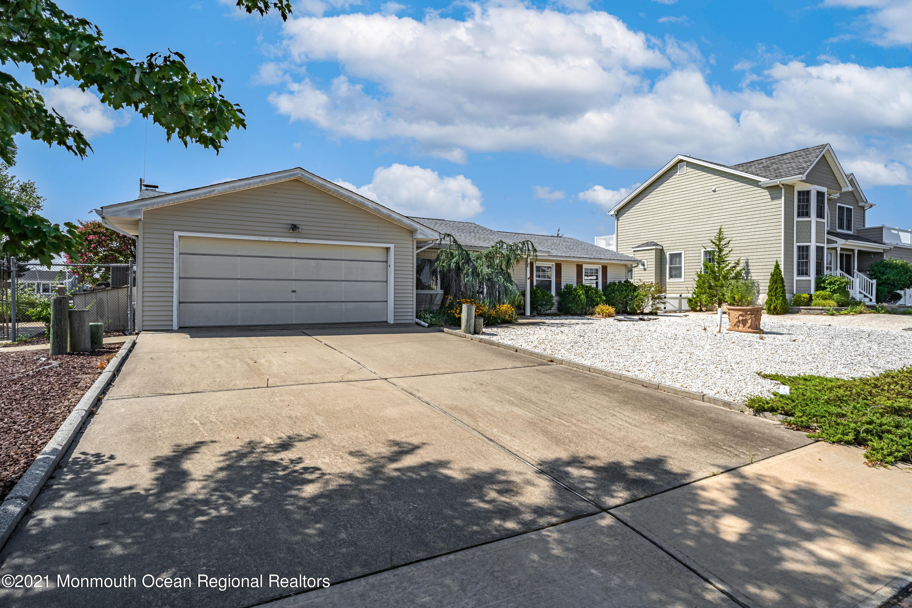 105 Stillwater Road Barnegat, NJ 08005 - Photo 3 of 25 1
