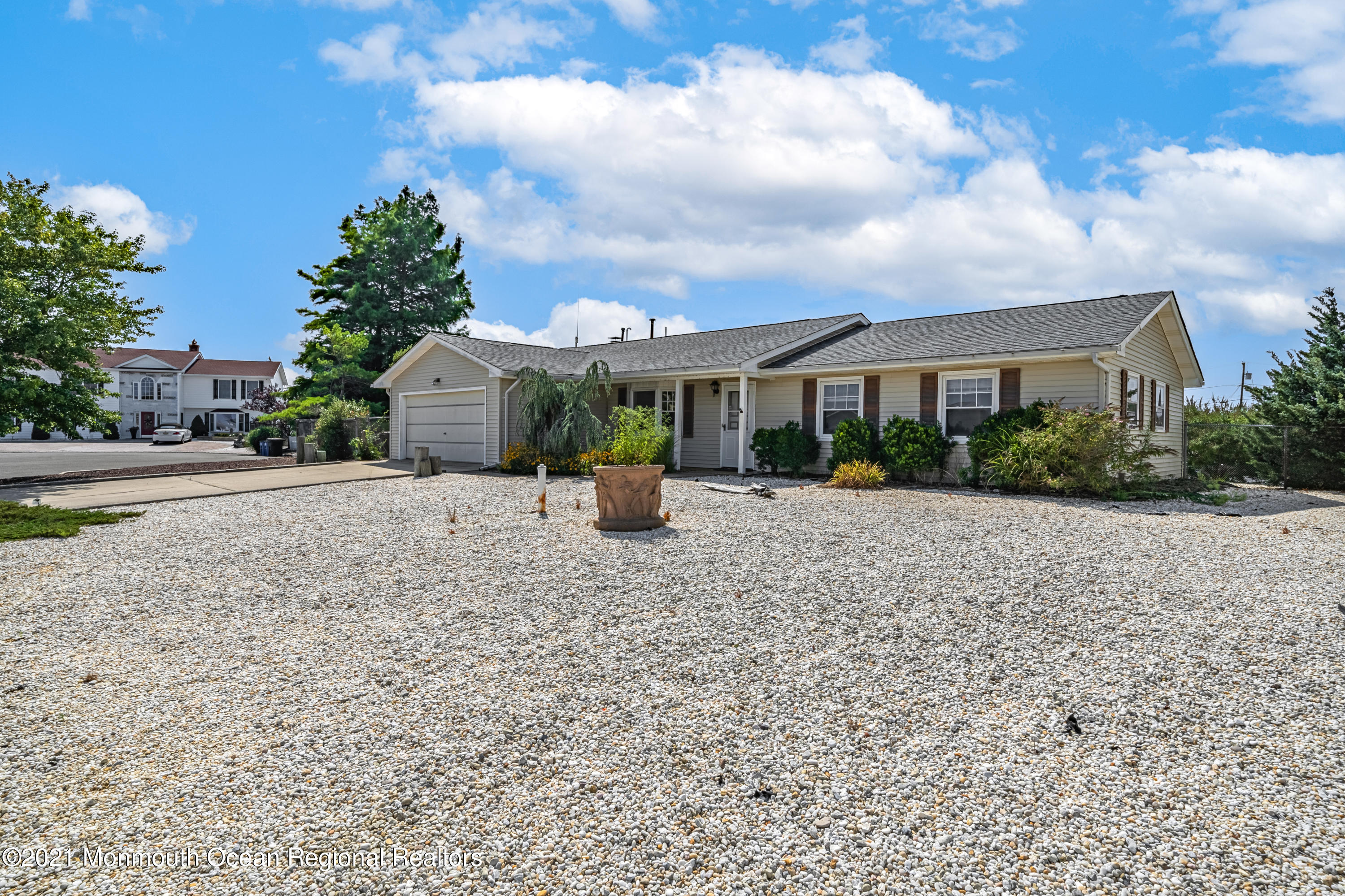 105 Stillwater Road Barnegat, NJ 08005 - Photo 4 of 25 3