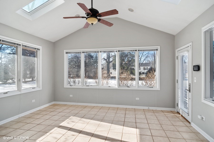 831 Ela Road Inverness, IL 60067 - Photo 20 of 25 a view of an empty room and window