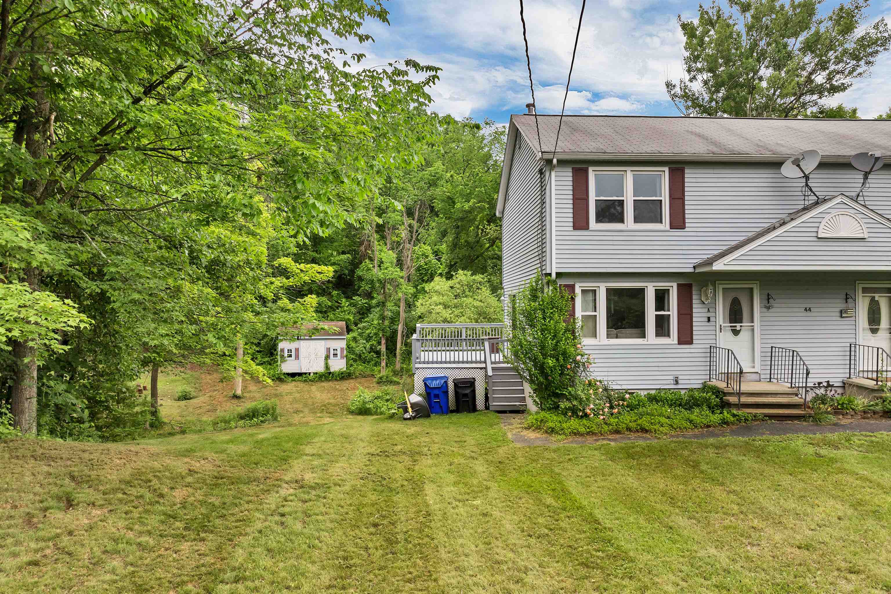 44 A Windham Road Hudson, NH 03051 - Photo 3 of 60