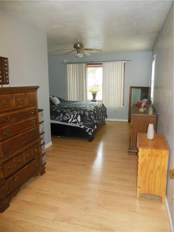 187 Beale Road Sarver, PA 16055 - Photo 8 of 23 Large master bedroom