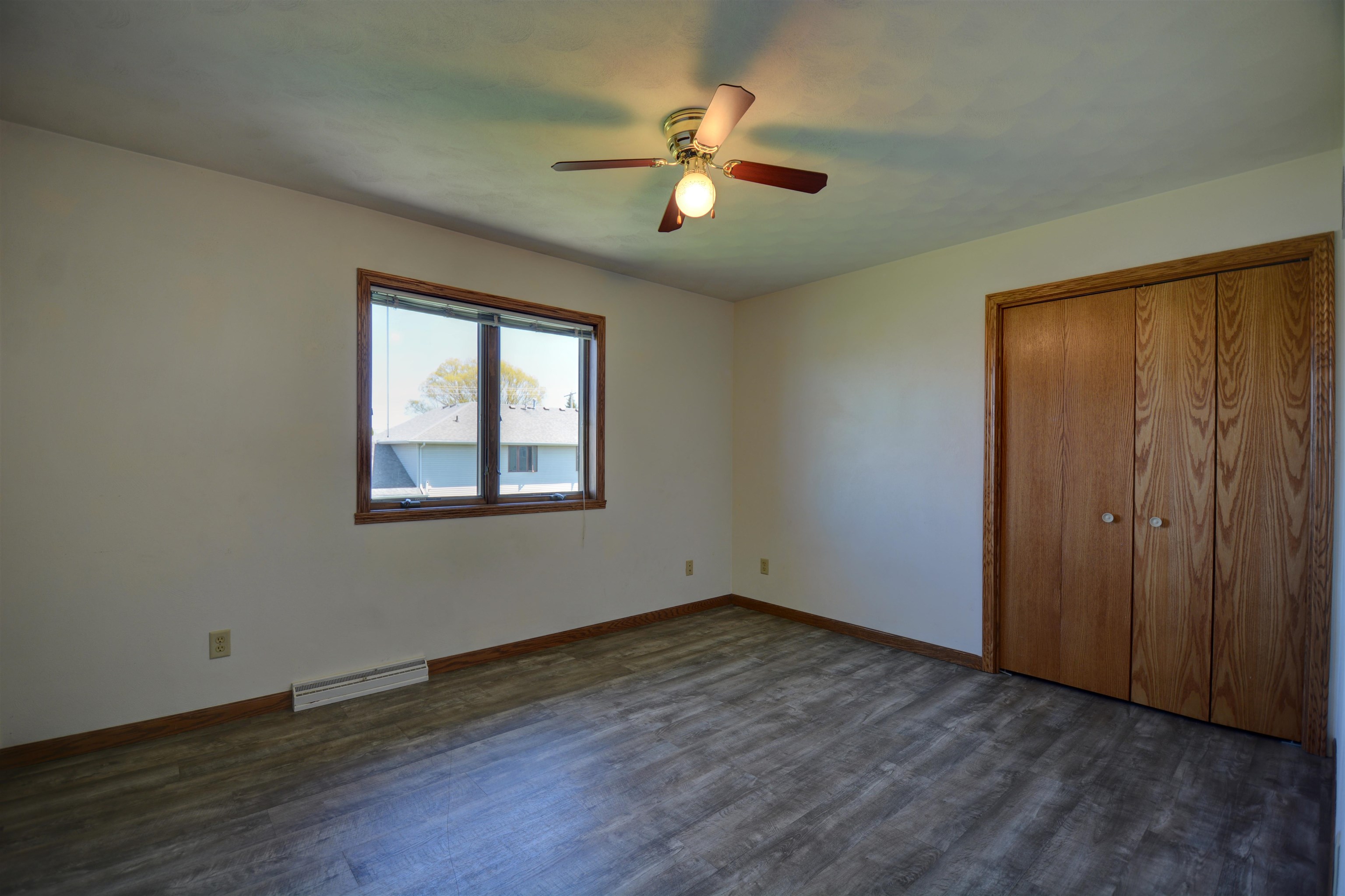 N280 Eastowne Lane Appleton, WI 54915 - Photo 14 of 27
