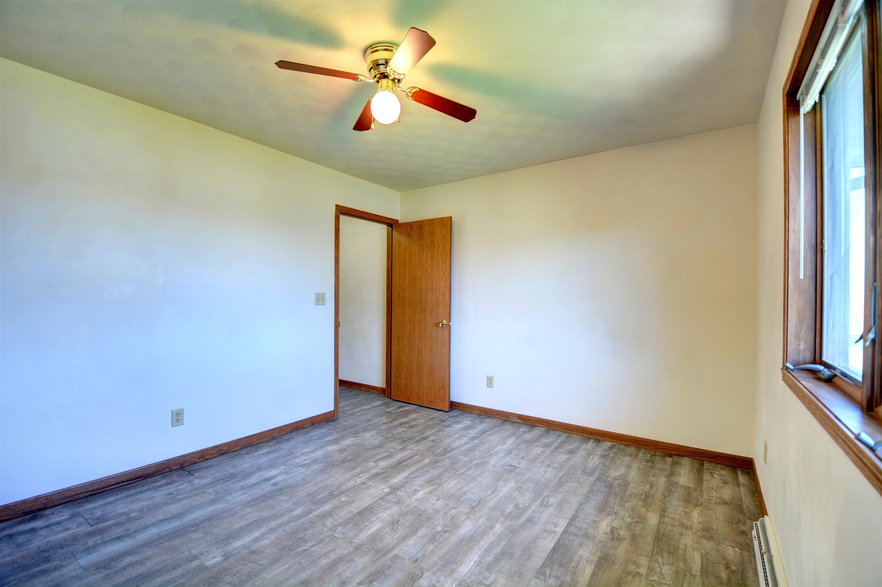 N280 Eastowne Lane Appleton, WI 54915 - Photo 15 of 27
