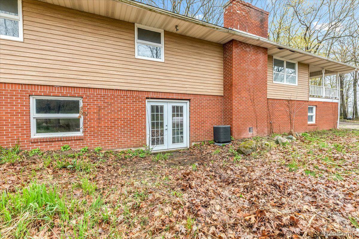 4025 East Howell Road Webberville, MI 48892 - Photo 29 of 37 4025 E Howell Rd