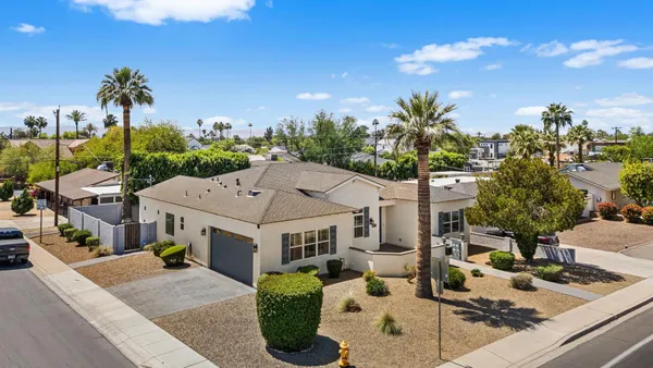 $5,200 | 4145 East Campbell Avenue, Phoenix, AZ 85018