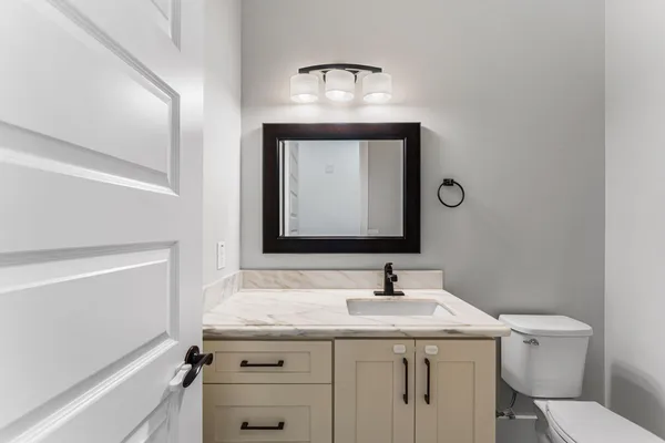 $5,200 | 4145 East Campbell Avenue, Phoenix, AZ 85018