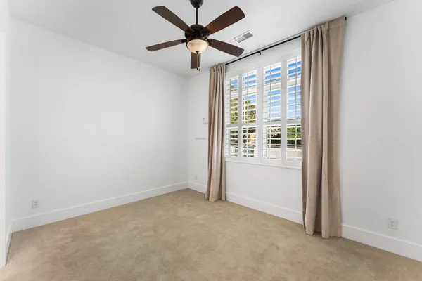 $5,200 | 4145 East Campbell Avenue, Phoenix, AZ 85018
