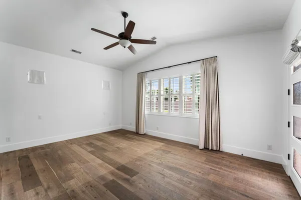 $5,200 | 4145 East Campbell Avenue, Phoenix, AZ 85018