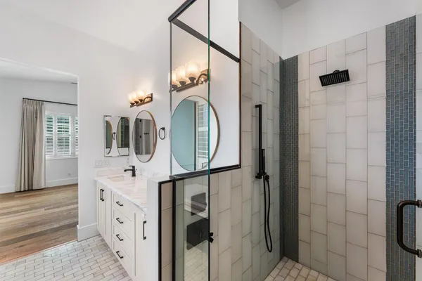 $5,200 | 4145 East Campbell Avenue, Phoenix, AZ 85018