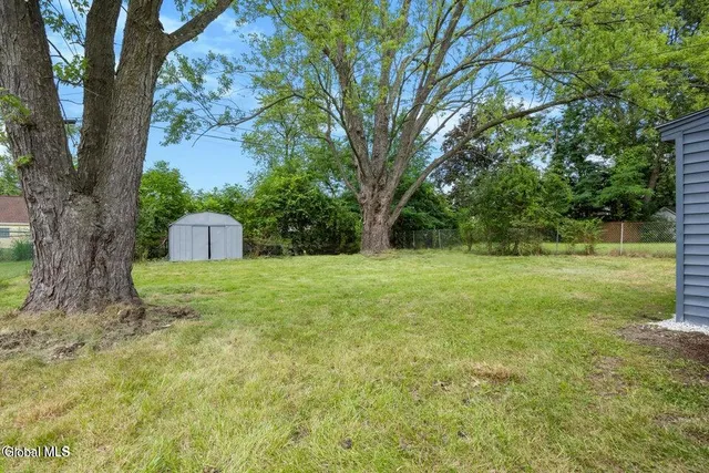 $2,500 | 789 Troy Schenectady Road, Colonie, NY 12110