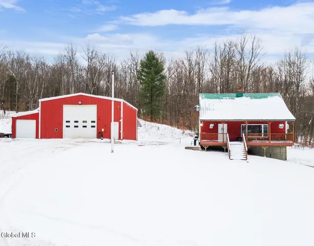 $359,000 | 190 Wes Brown Road, Cherry Valley, NY 13320