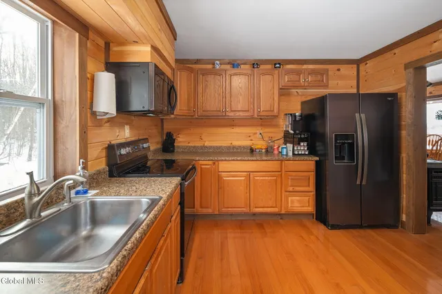 $359,000 | 190 Wes Brown Road, Cherry Valley, NY 13320