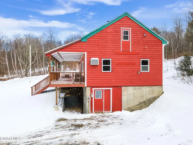 $359,000 | 190 Wes Brown Road, Cherry Valley, NY 13320