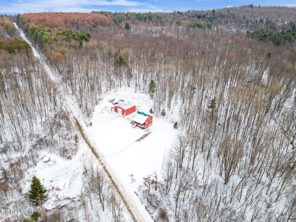$359,000 | 190 Wes Brown Road, Cherry Valley, NY 13320